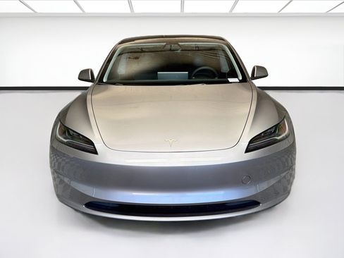 Used 2025 Tesla Model 3 Long Range RWD image 2