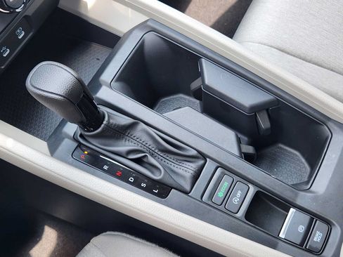 Used 2025 Honda Accord LX image 19
