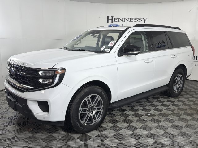 Used 2025 Ford Expedition Active RWD image 1