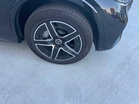 Certified 2025 Mercedes-Benz GLC 300 4MATIC image 29