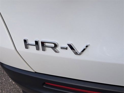 Certified 2023 Honda HR-V LX image 8