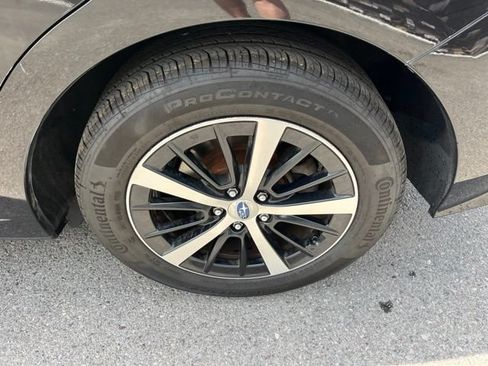Used 2019 Subaru Impreza 2.0i Premium AWD/4WD image 23