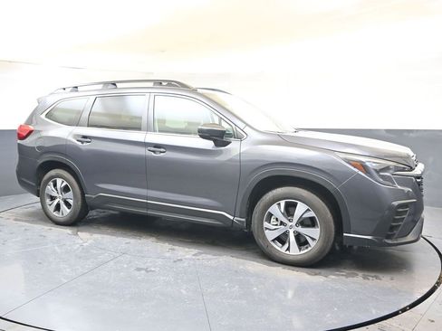 Certified 2024 Subaru Ascent Premium w/ Convenience Package image 7