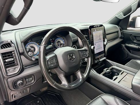 Used 2022 RAM 1500 Limited w/ Body-Colour Bumper Group AWD/4WD image 9