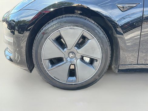 Used 2023 Tesla Model 3 Standard Range RWD image 39