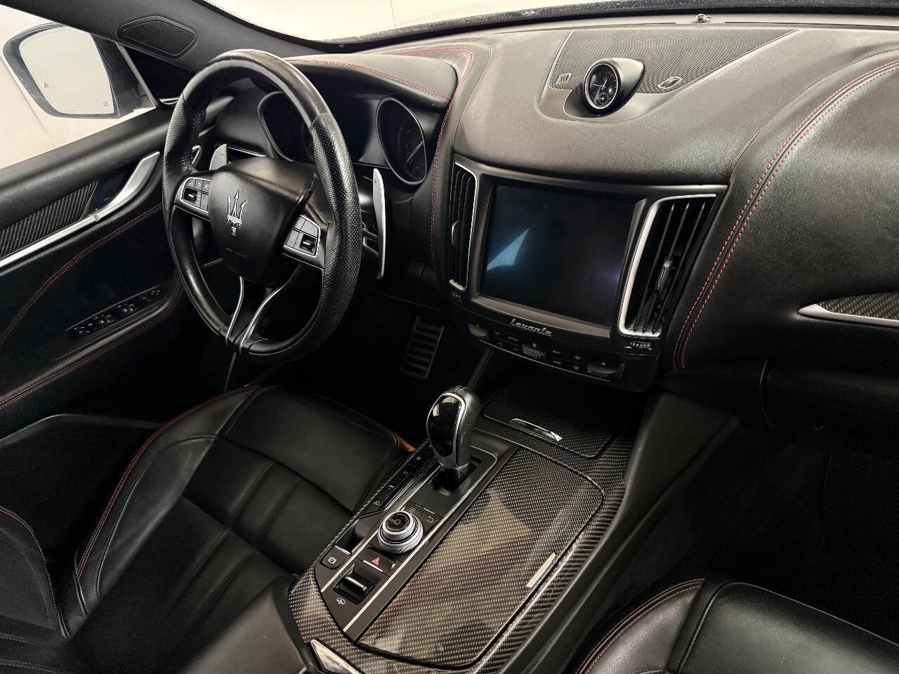 Used 2018 Maserati Levante S GranSport AWD/4WD image 36