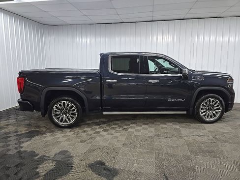 Used 2023 GMC Sierra 1500 Denali Ultimate image 2