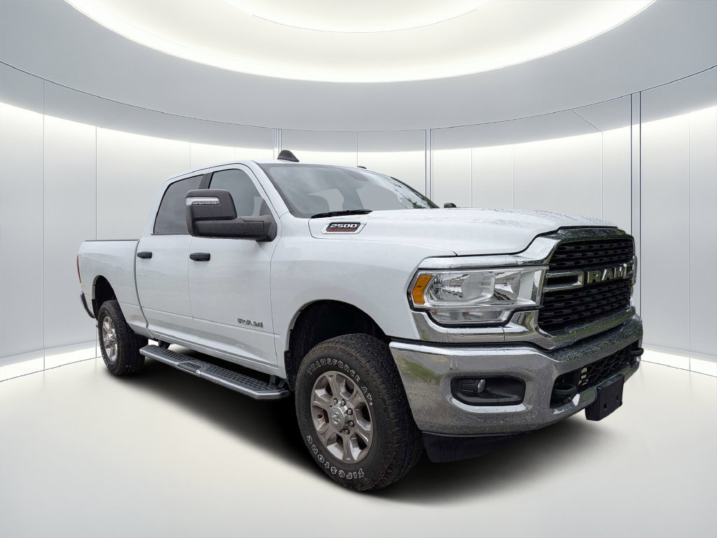 Used 2024 RAM 2500 Big Horn AWD/4WD image 1