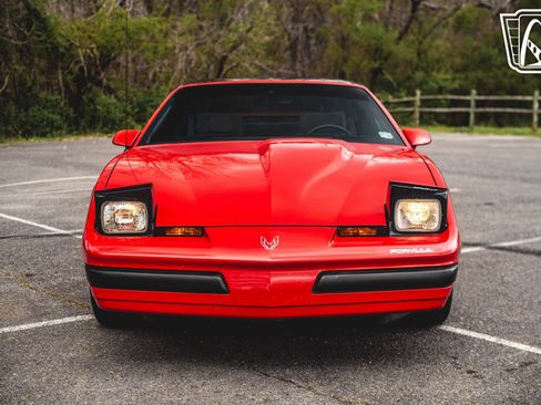 Used 1989 Pontiac Firebird Formula RWD image 36