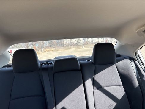 Used 2025 Toyota Corolla LE image 21