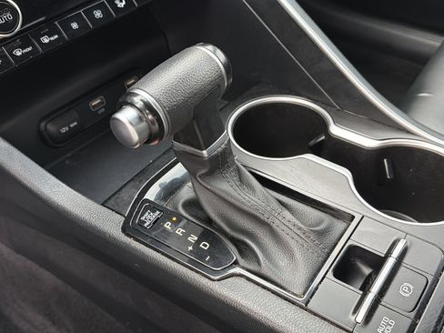 Used 2023 Kia K5 GT-Line image 13