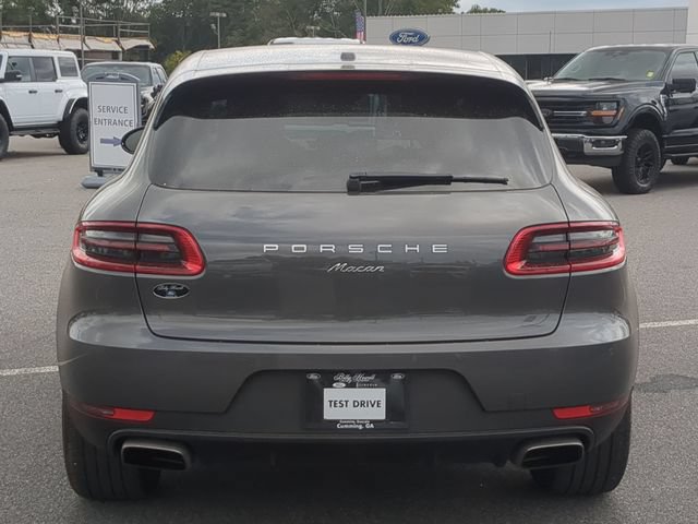 Used 2018 Porsche Macan AWD/4WD image 4