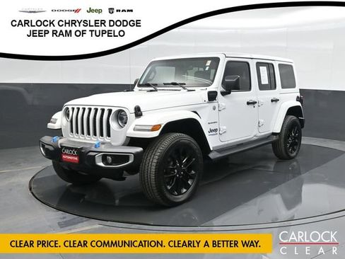 Used 2022 Jeep Wrangler Sahara w/ Cold Weather Group image 7