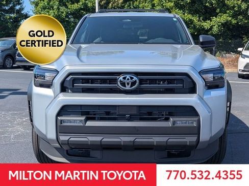 Certified 2025 Toyota 4Runner SR5 AWD/4WD image 12