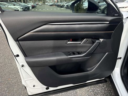 Certified 2025 MAZDA CX-50 AWD 2.5 Hybrid w/ Weather Package image 18