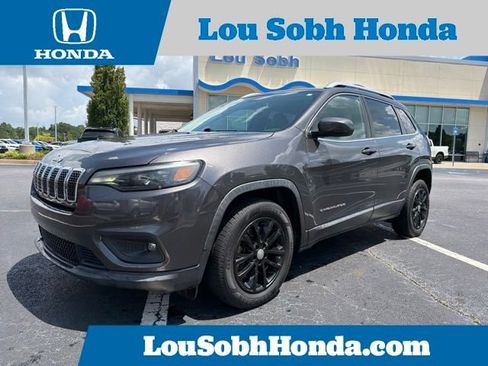Used 2020 Jeep Cherokee Latitude Plus FWD image 1