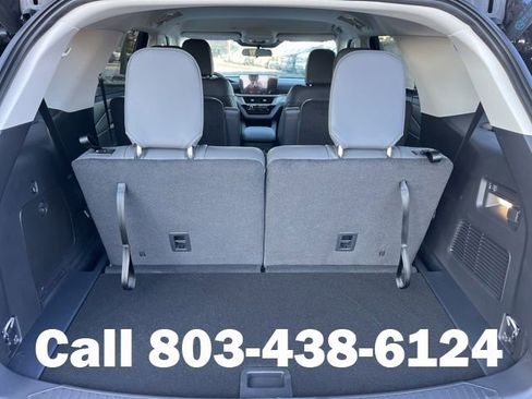 New 2026 Ford Explorer Active w/ Active Comfort Package image 20