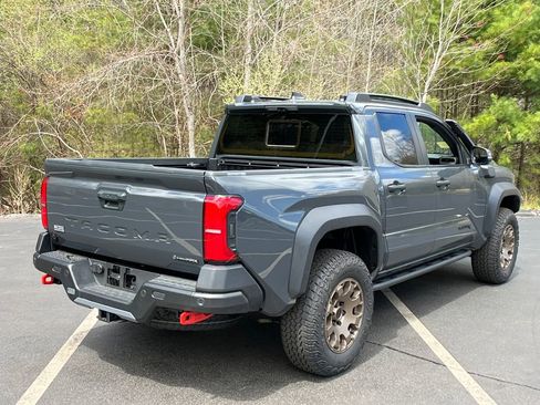 Used 2025 Toyota Tacoma 4x4 Double Cab Hybrid w/ Tow Tech Package image 5