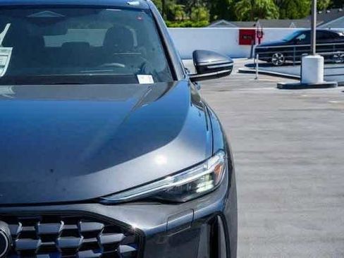 New 2025 Audi Q5 Prestige image 7