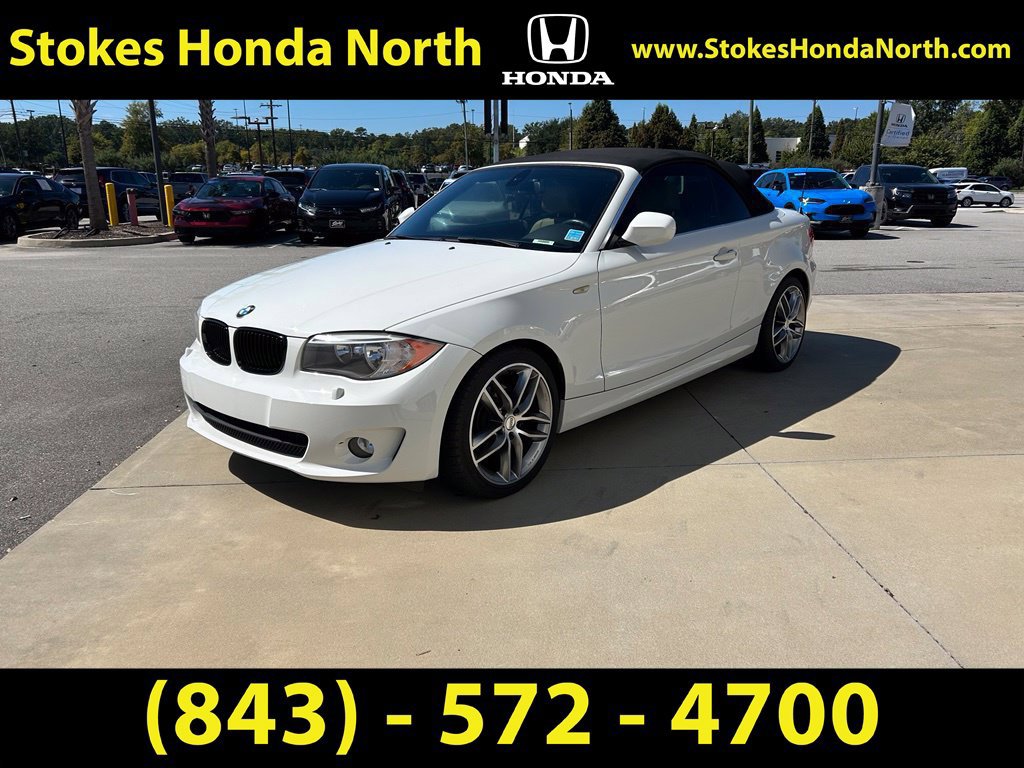 Used 2013 BMW 128i Convertible RWD image 3