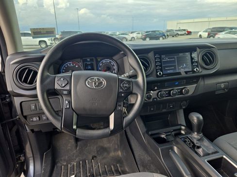 Used 2023 Toyota Tacoma SR image 9