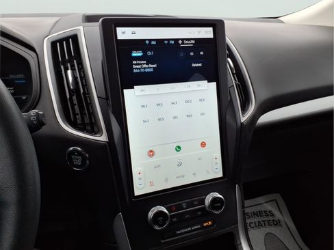 Used 2024 Ford Edge SEL w/ Convenience Package image 18