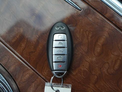 Used 2019 INFINITI QX80 Luxe image 28