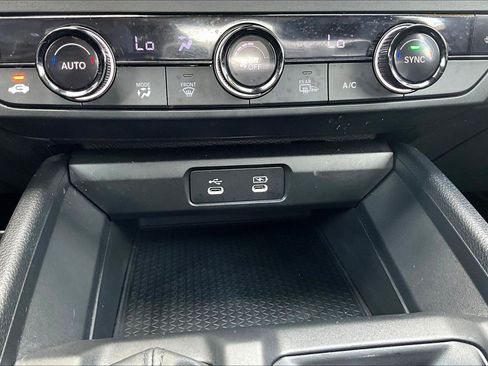 Used 2025 Honda Accord SE image 26