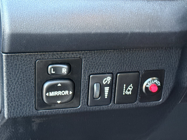 Used 2017 Toyota RAV4 LE FWD image 20