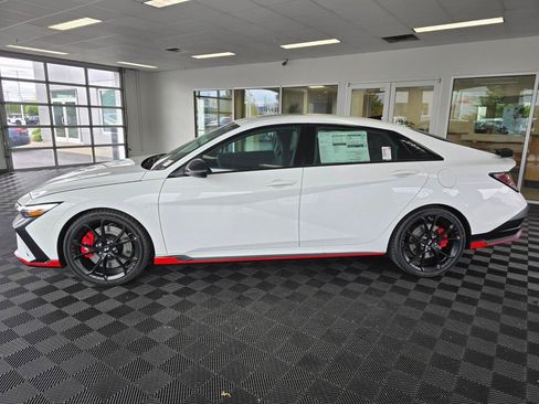 New 2026 Hyundai Elantra N FWD image 6