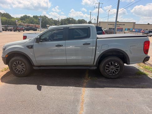 Used 2022 Ford Ranger XLT w/ Equipment Group 301A Mid AWD/4WD image 2