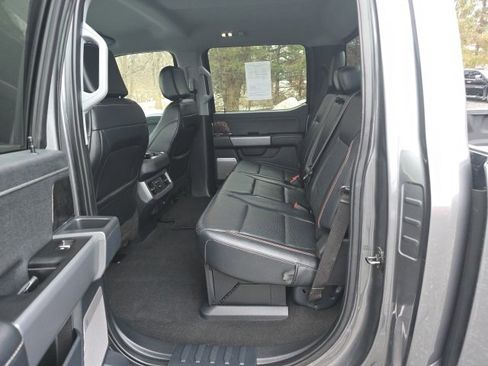 Used 2024 Ford F350 Lariat image 6