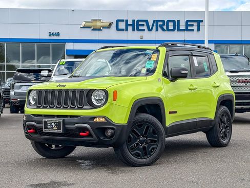 Used 2018 Jeep Renegade Trailhawk image 1