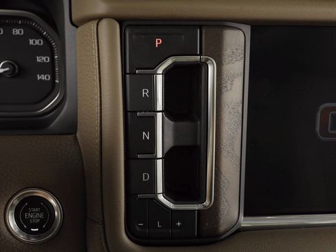 Used 2021 GMC Yukon Denali w/ Denali Premium Package image 26