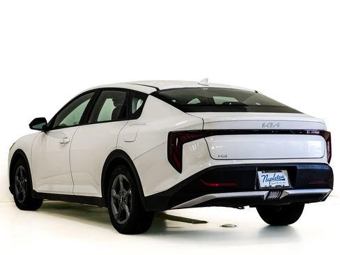Used 2025 Kia K4 FWD image 8