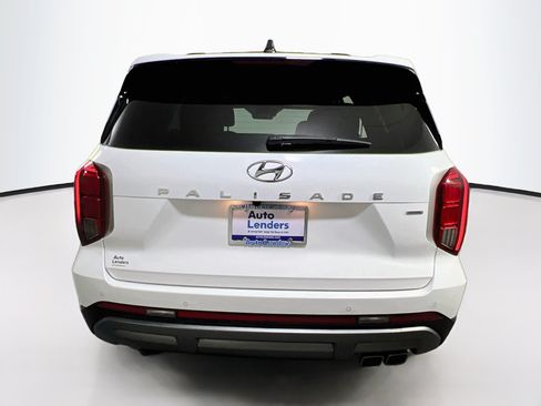 Used 2023 Hyundai Palisade SEL AWD/4WD image 6