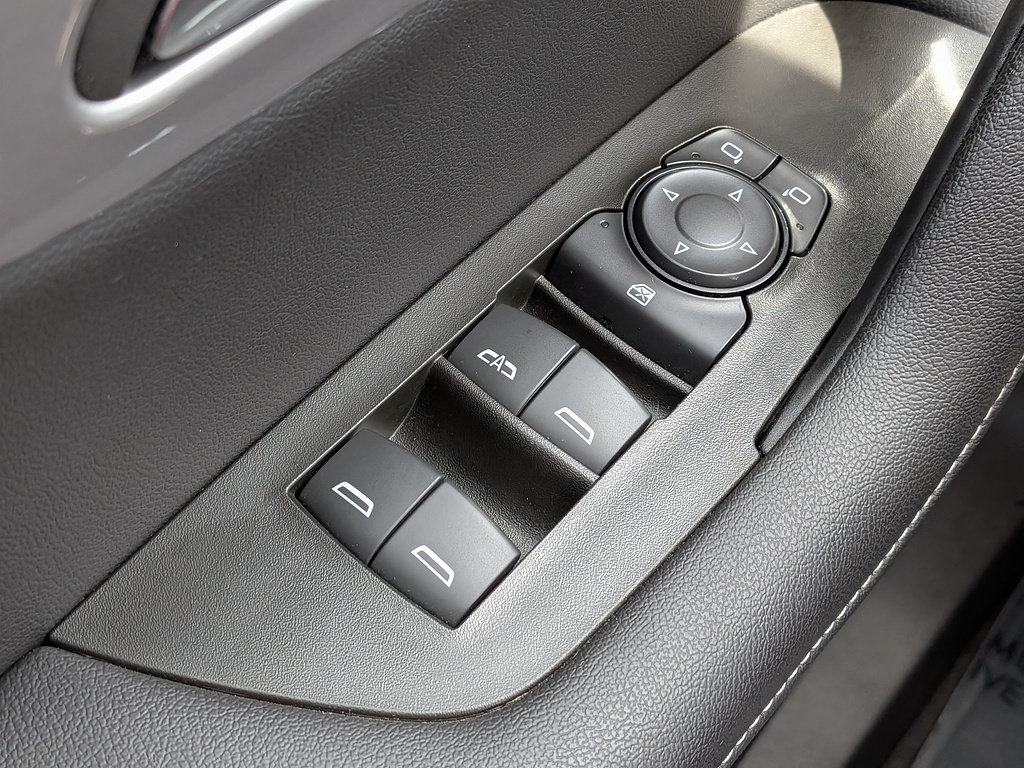 Certified 2023 Chevrolet Blazer LT FWD image 22
