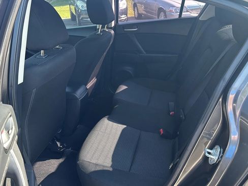Used 2013 MAZDA MAZDA3 i Touring image 22