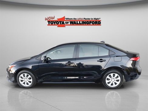 Certified 2023 Toyota Corolla LE image 2