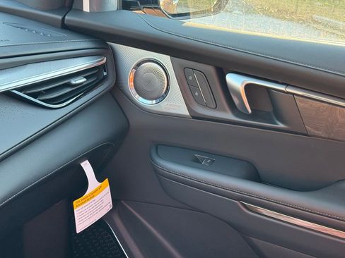 New 2026 Buick Enclave Avenir w/ Super Cruise Package image 34