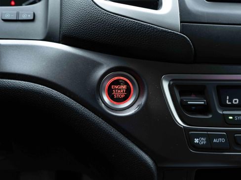 Used 2019 Honda Ridgeline Sport image 27