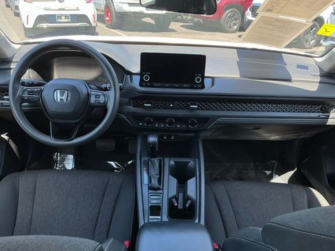 Used 2023 Honda Accord EX image 14
