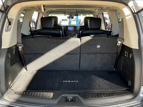 Used 2020 Nissan Armada Platinum w/ Captain's Chairs Package image 33