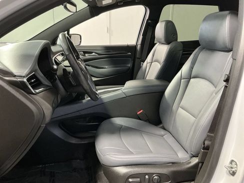 Used 2024 Buick Enclave Essence w/ Experience Buick Package FWD image 14