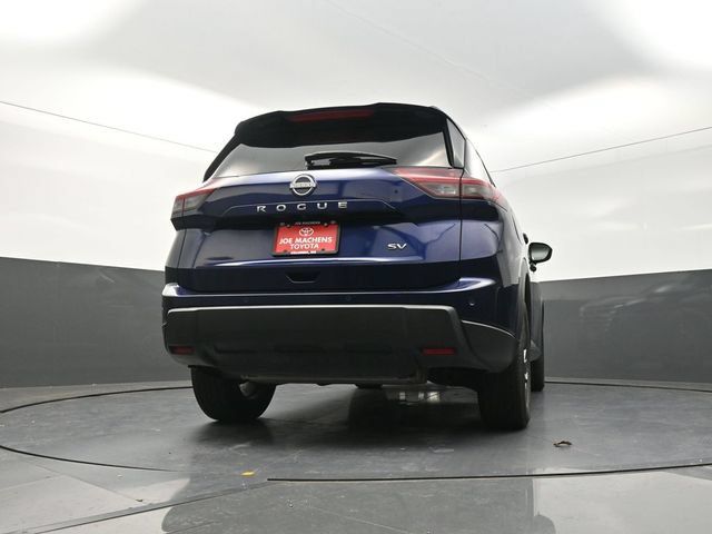 Used 2024 Nissan Rogue SV FWD image 36