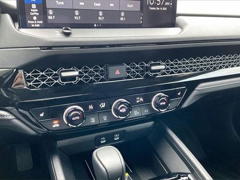 Used 2025 Honda Accord EX-L image 32