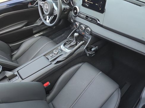 New 2025 MAZDA MX-5 Miata Grand Touring w/ Weather Package image 15