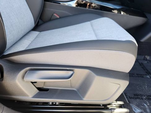New 2026 Volkswagen ID.4 Pro AWD/4WD image 20