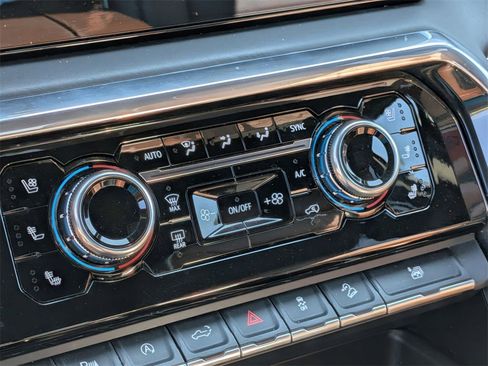 Used 2023 GMC Sierra 1500 Denali Ultimate image 28