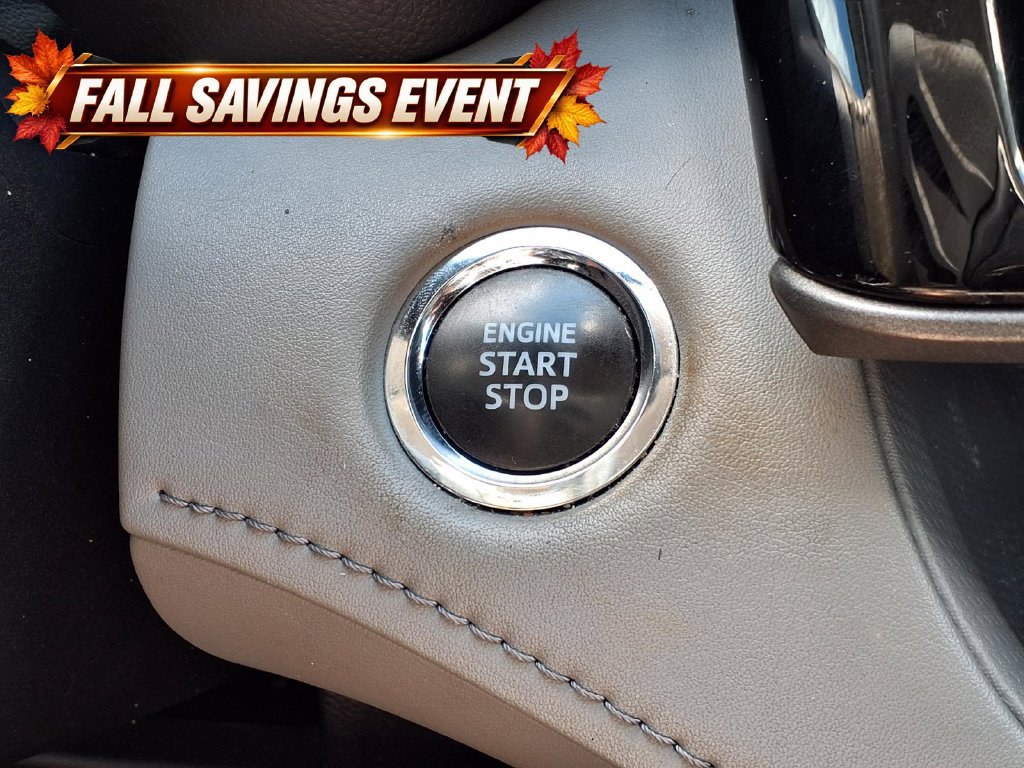 Used 2023 Toyota Highlander XLE AWD/4WD image 15